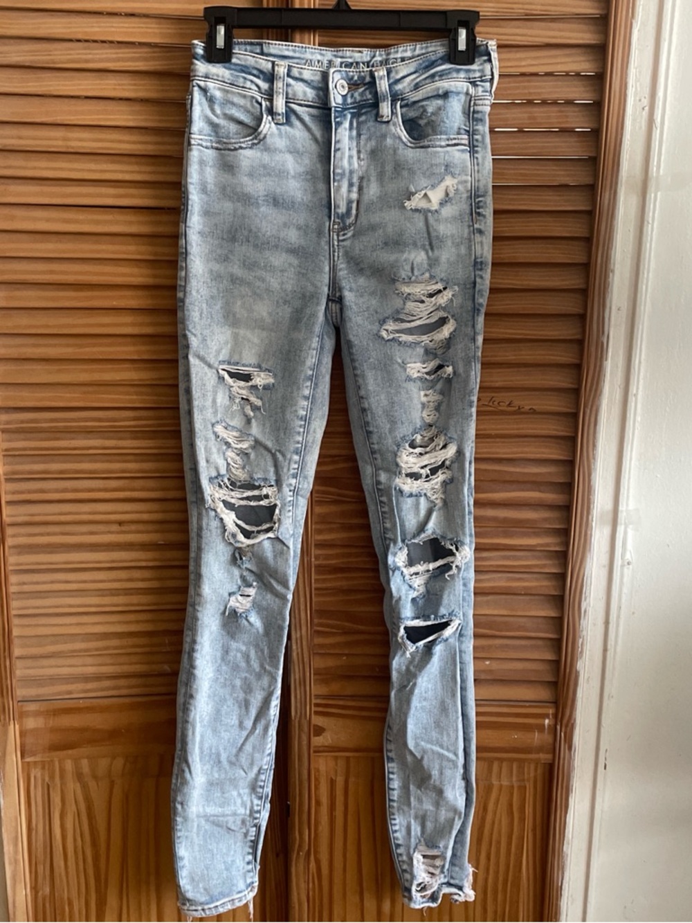 American Eagle Outfitters Light Blue Ripped Skinny Jeans 2 extra long